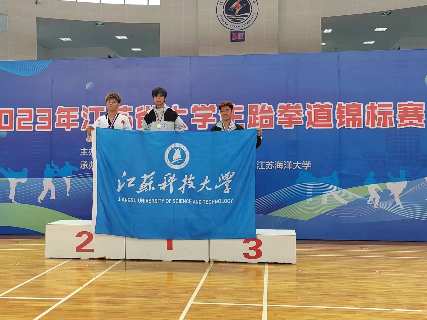 1700702690520102.jpg 397171503274140725.jpg